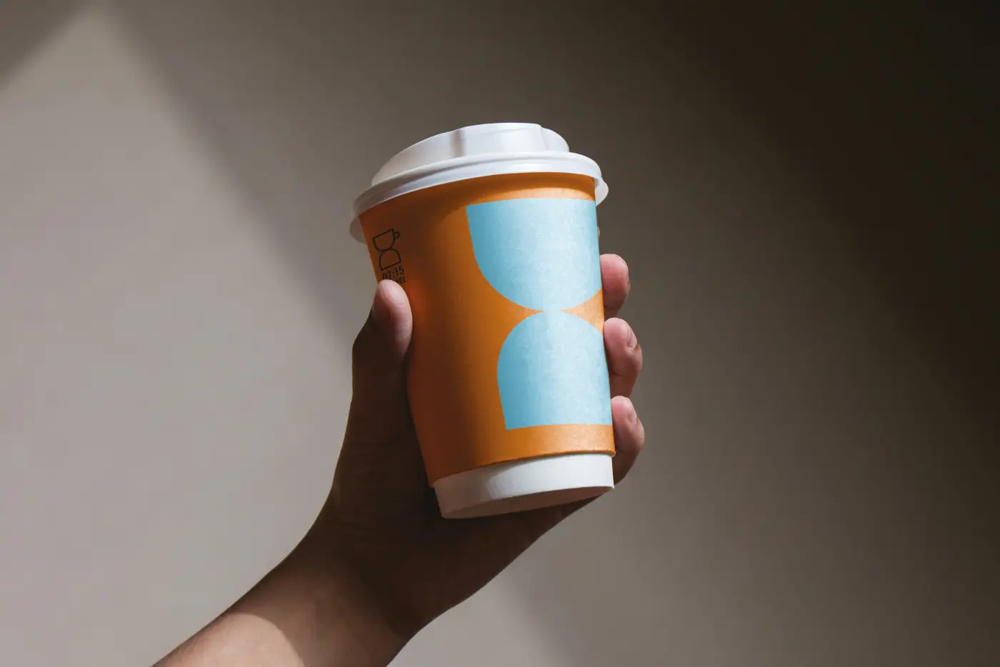 Кав’ярня 07:15 Coffee — Слободка, вул. Віталія Нестеренка, 5